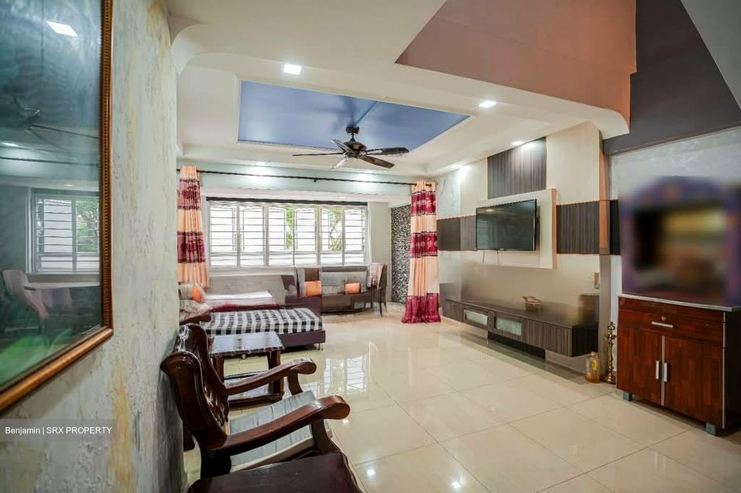 Blk 559 Jurong West Street 42 (Jurong West), HDB Executive #576083641